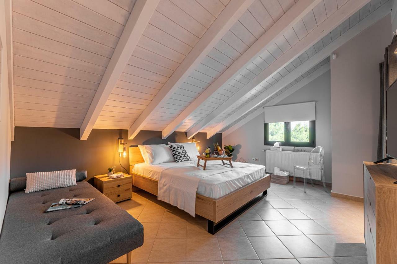 Gregory'S Loft Apartment Агия Анна Екстериор снимка
