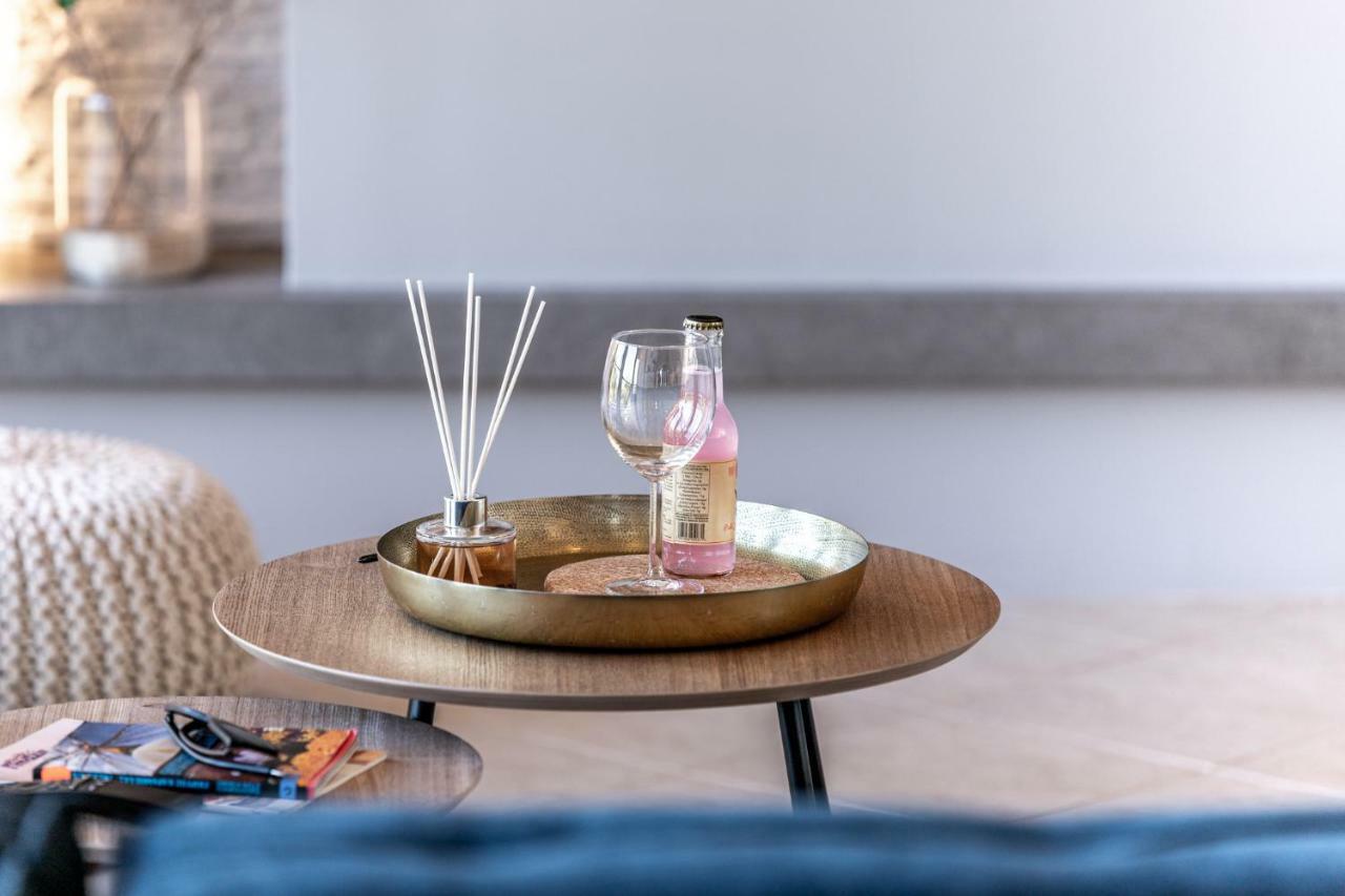 Gregory'S Loft Apartment Агия Анна Екстериор снимка