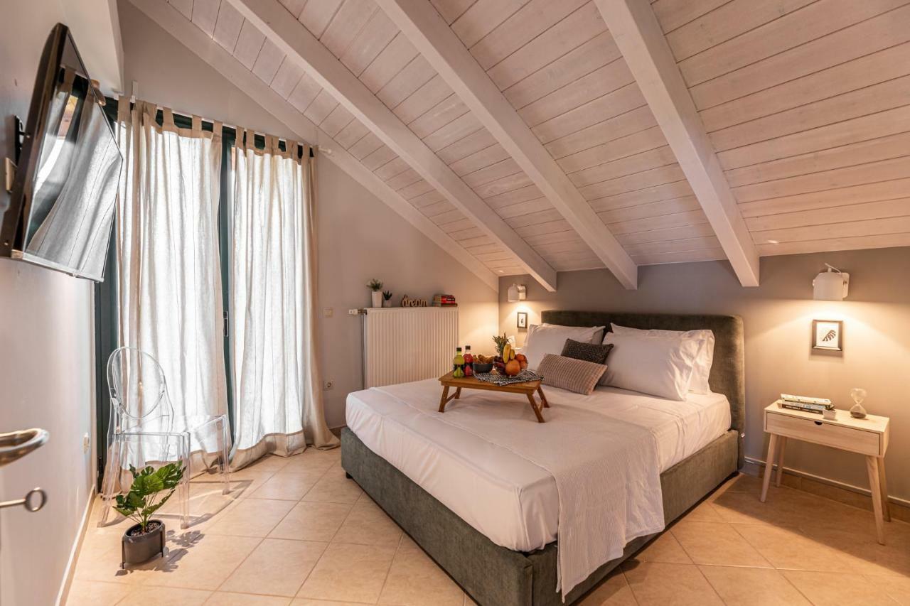 Gregory'S Loft Apartment Агия Анна Екстериор снимка