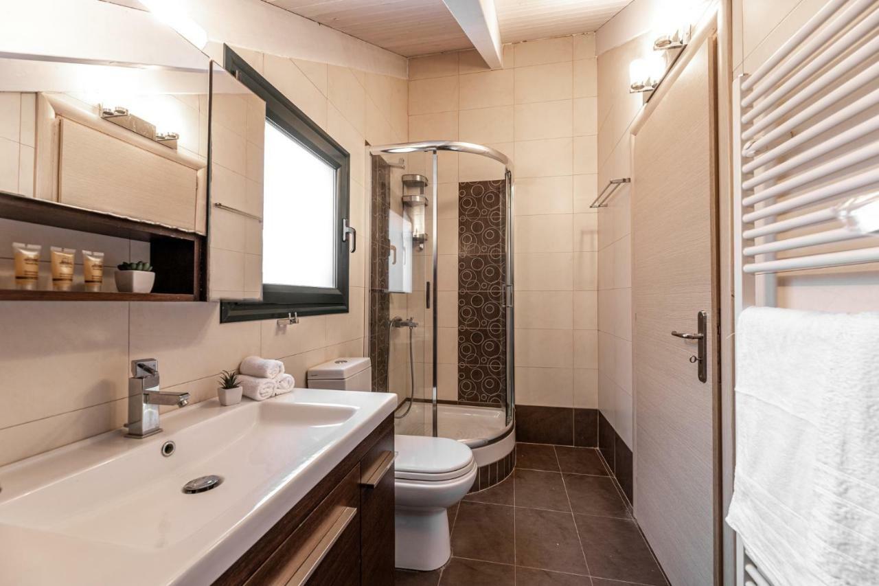 Gregory'S Loft Apartment Агия Анна Екстериор снимка